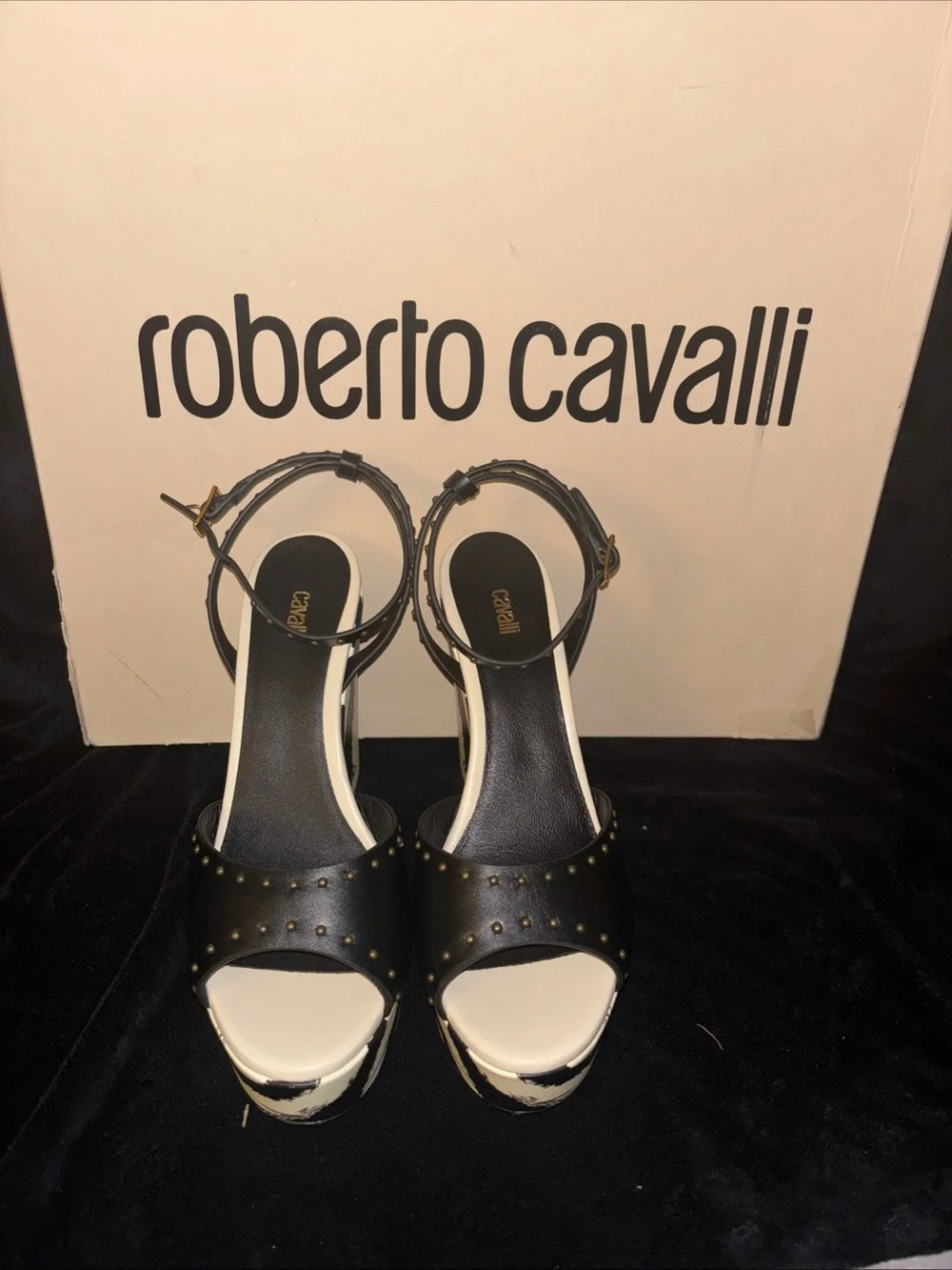 Roberto Cavalli freedom-print stud wedge NWT